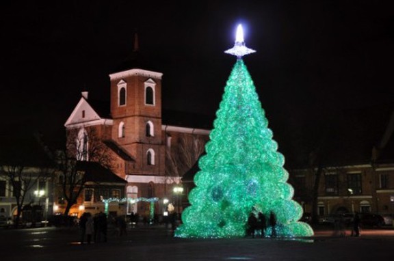 PlasticBottleChristmasTree