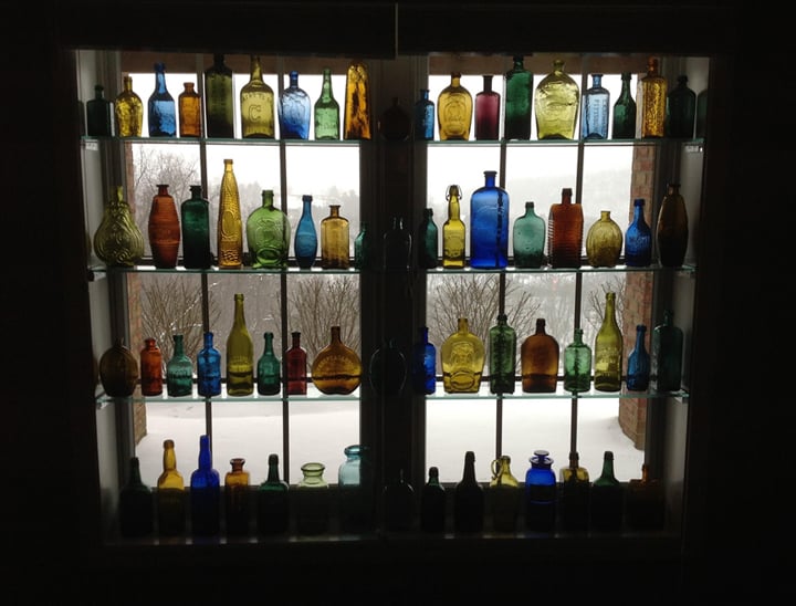 CableFullWindowBottles