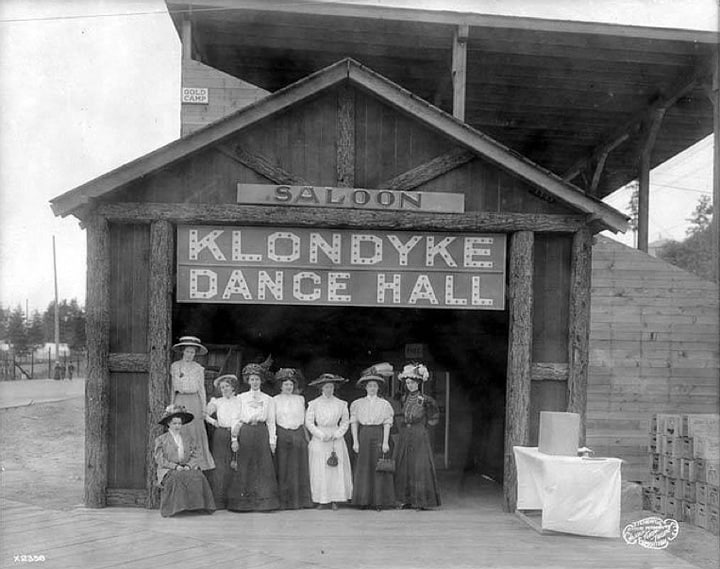 KlondykeDanceHallSaloon